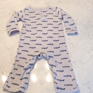 HB AIRPLANE PAJAMA. GREY AND BLUE SIZE 18M